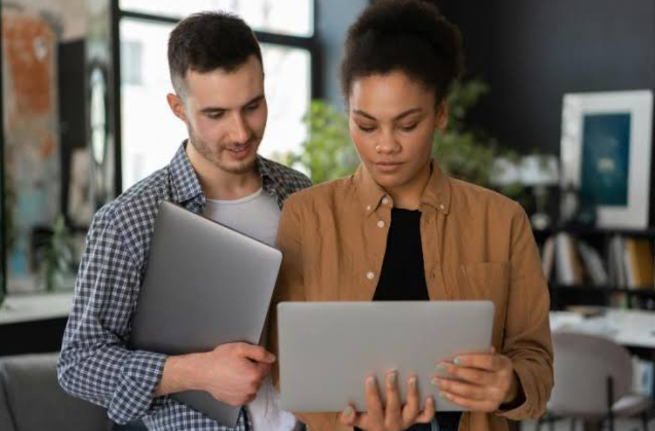 How Local Businesses Can Build a Strong Online Presence